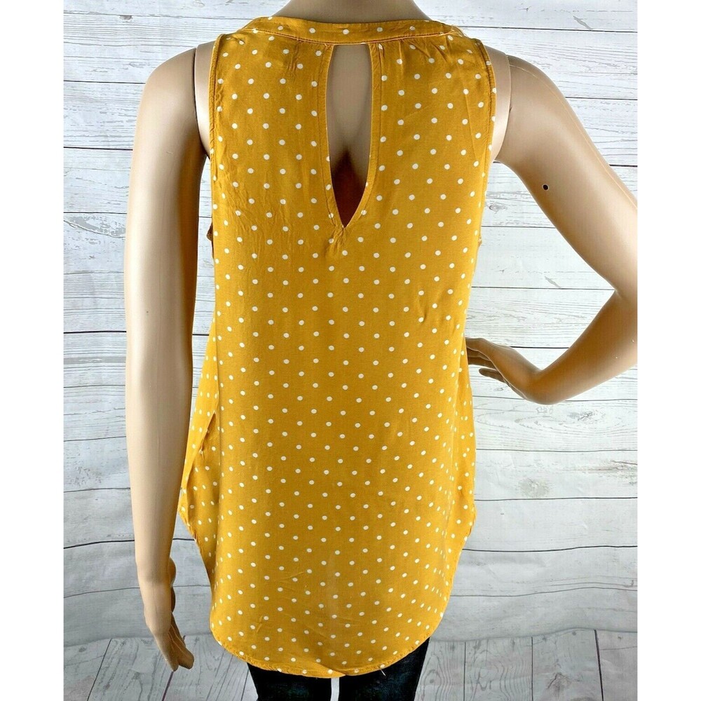 Old Navy Polka Dot Tank Top - Picture 9 of 12